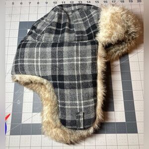 CartHartt plaid winter hat / Beanie